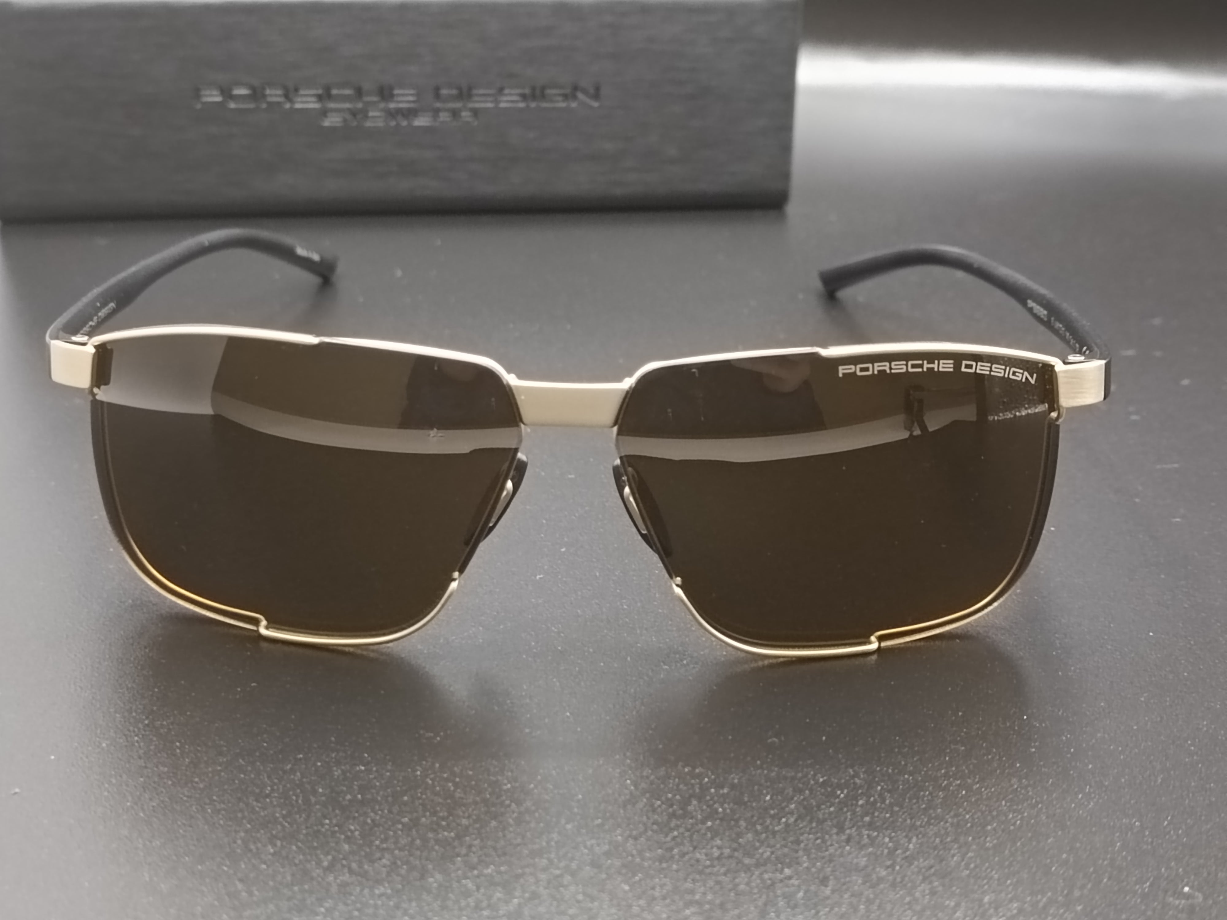 Lente de Sol Porsche Design P8680 B y D