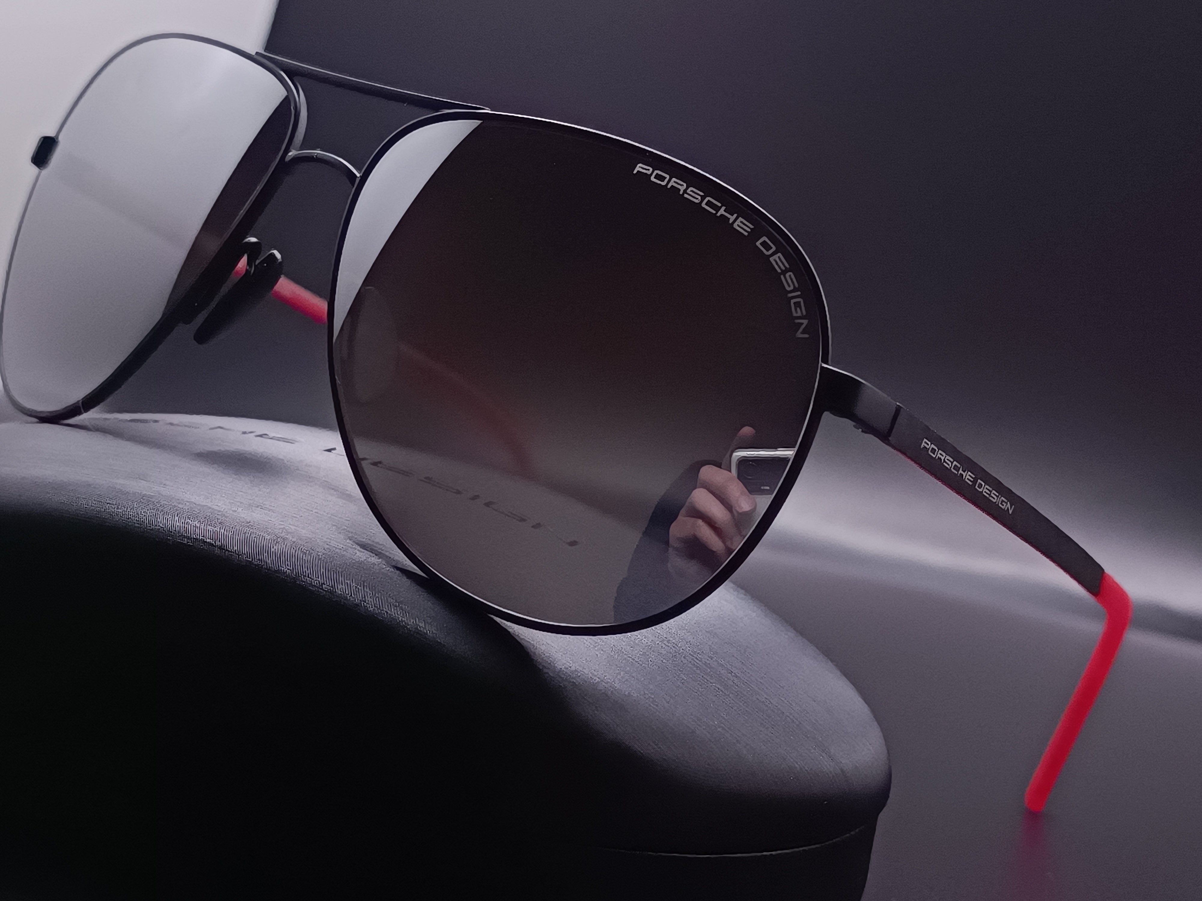 Lente Porsche Design P8651 A